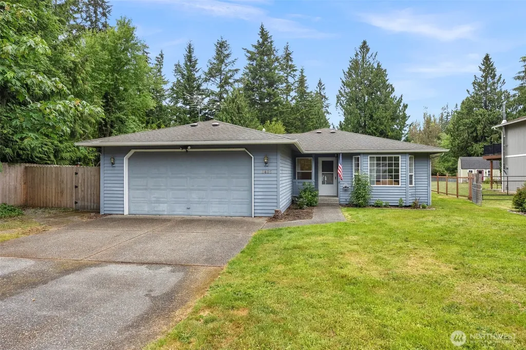 8405 319th Street NW Stanwood WA 98292