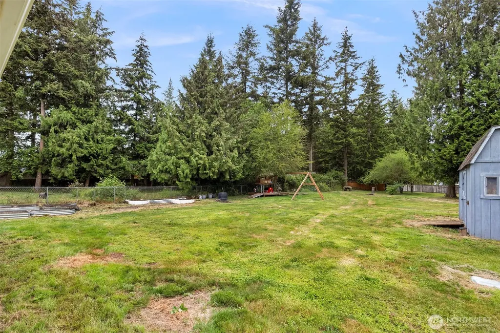 8405 319th Street NW Stanwood WA 98292
