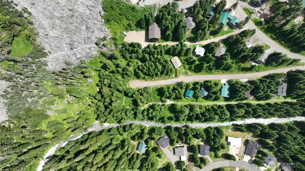 30 Saint Anton Snoqualmie Pass WA 98068