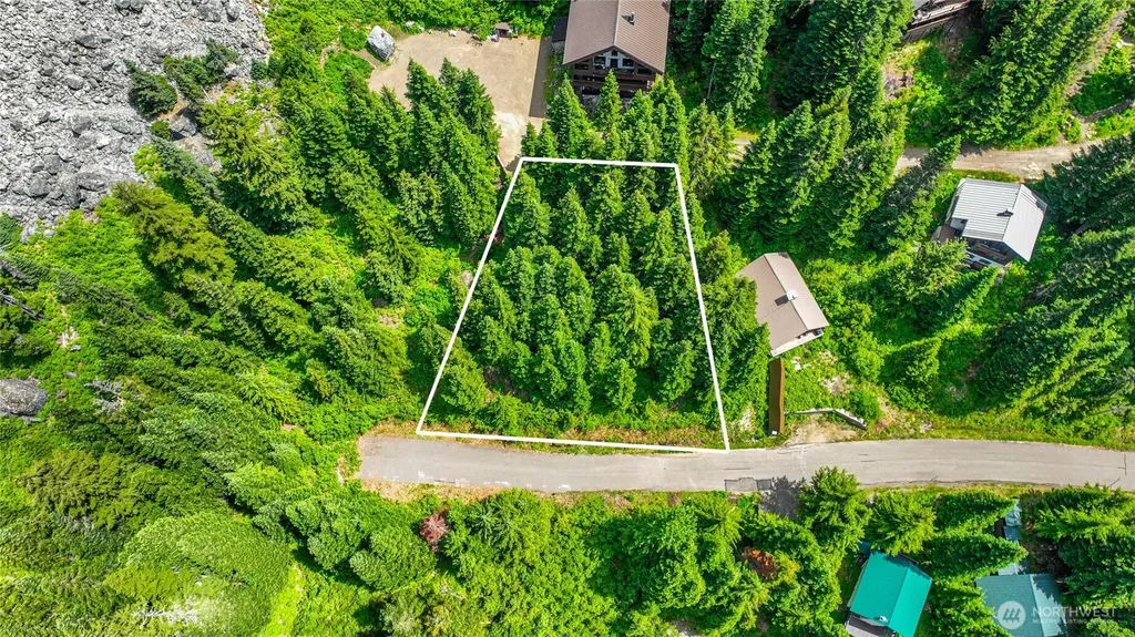30 Saint Anton Snoqualmie Pass WA 98068