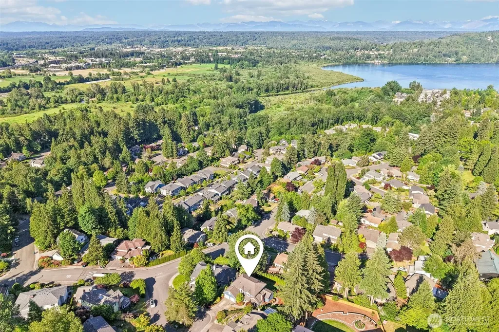 4518 164th Court NE Redmond WA 98052