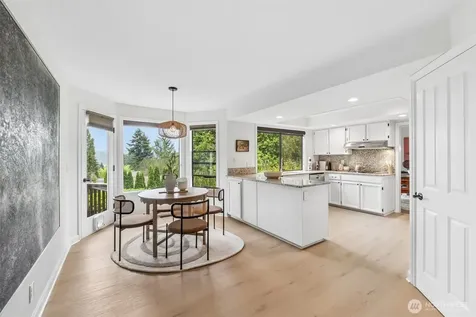 4518 164th Court NE Redmond WA 98052