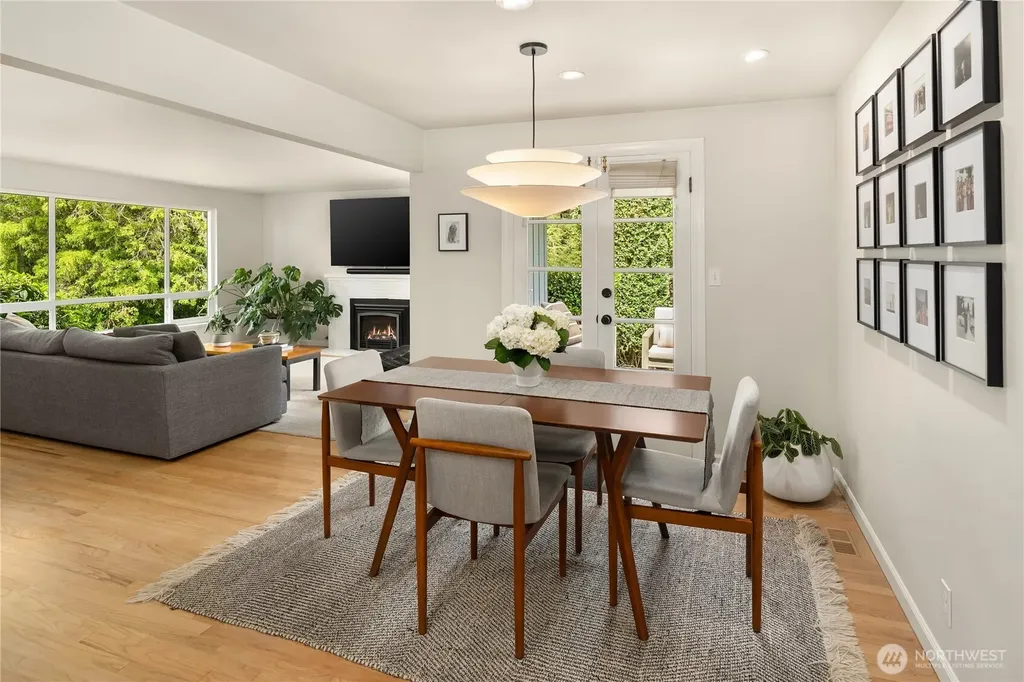 717 W Cremona Street Seattle WA 98119