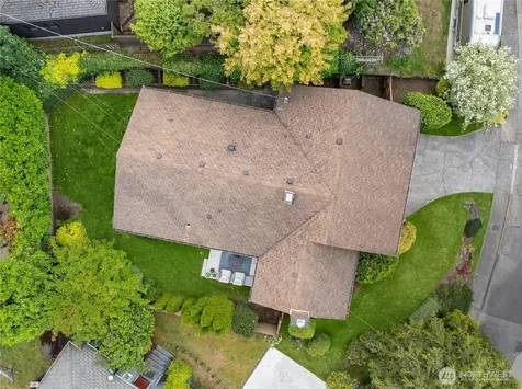 717 W Cremona Street Seattle WA 98119