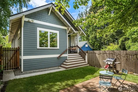 110 N 76th Street Seattle WA 98103