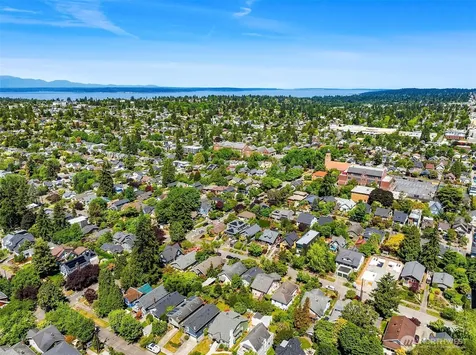 110 N 76th Street Seattle WA 98103