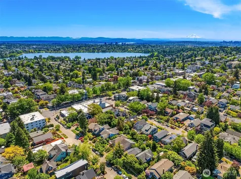 110 N 76th Street Seattle WA 98103