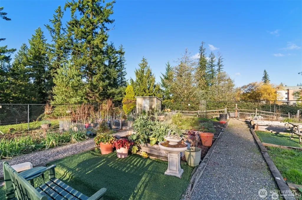 4323 Issaquah-pine Lake Road SE Sammamish WA 98075