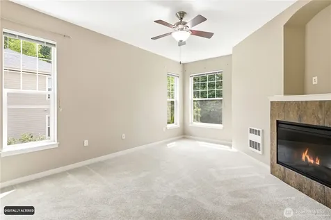 4323 Issaquah-pine Lake Road SE Sammamish WA 98075