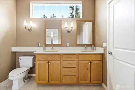 4323 Issaquah-pine Lake Road SE Sammamish WA 98075