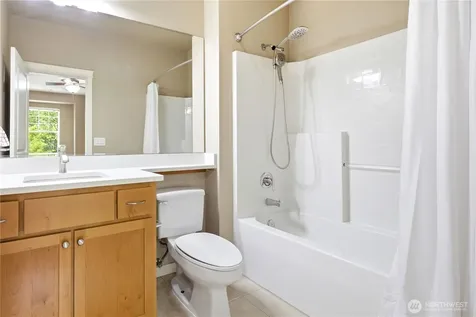 4323 Issaquah-pine Lake Road SE Sammamish WA 98075