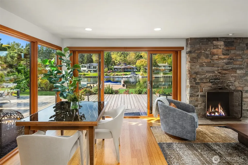 3033 Fairweather Place Hunts Point WA 98004