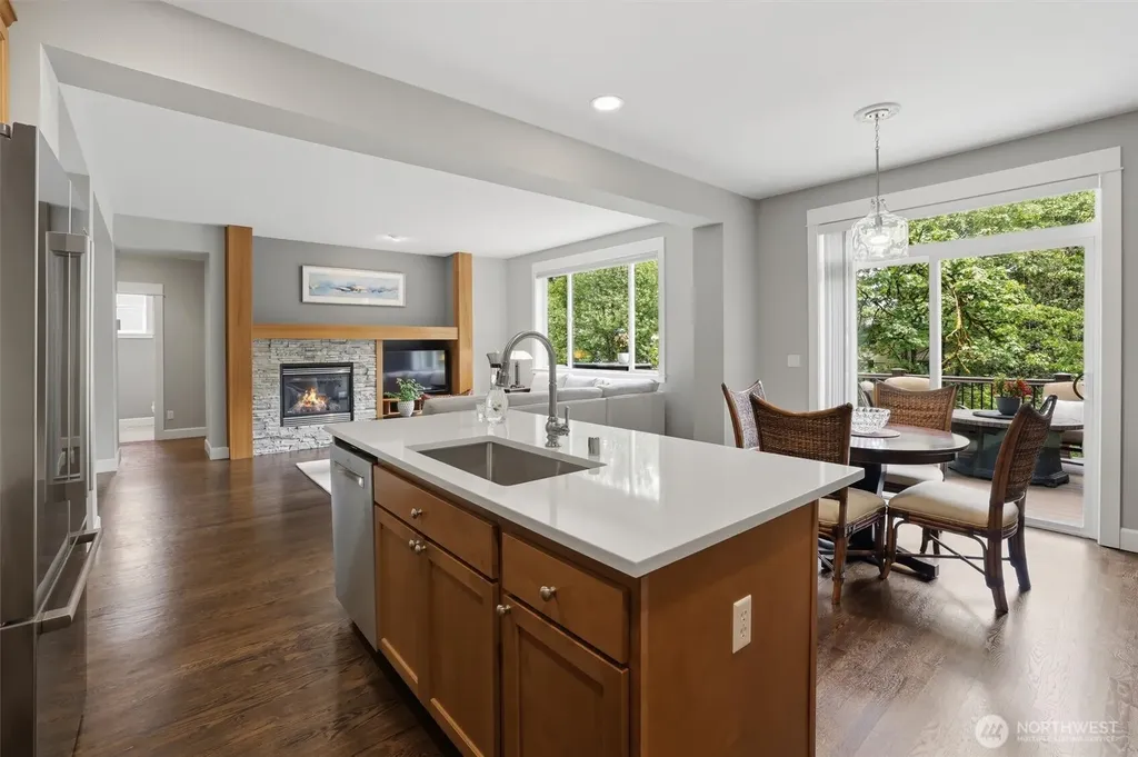 15324 128th Avenue NE Woodinville WA 98072