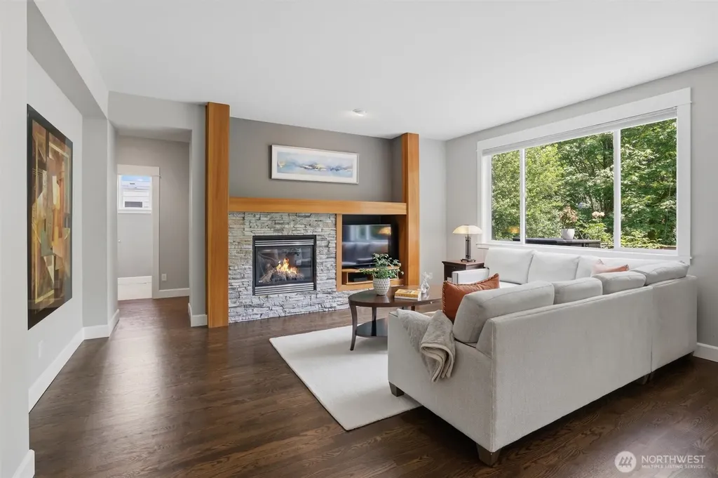 15324 128th Avenue NE Woodinville WA 98072
