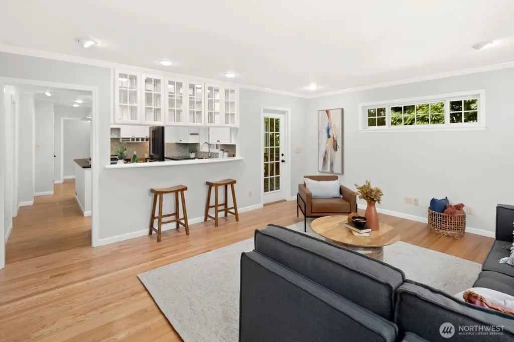 4015 NE 58th Street Seattle WA 98105