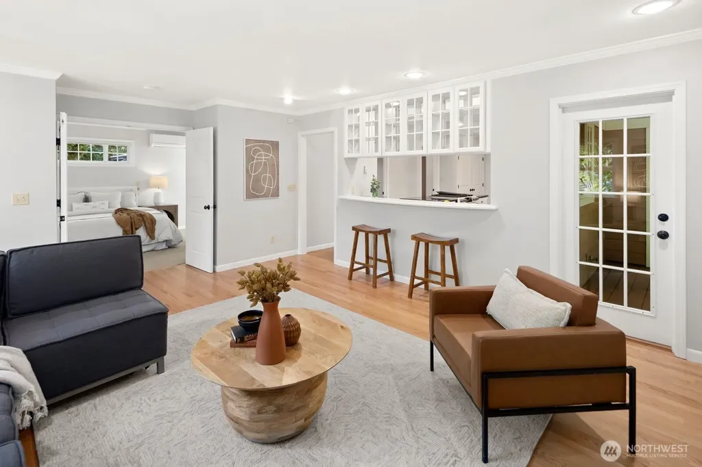 4015 NE 58th Street Seattle WA 98105