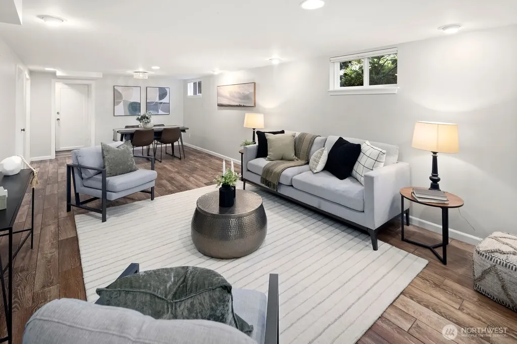 4015 NE 58th Street Seattle WA 98105