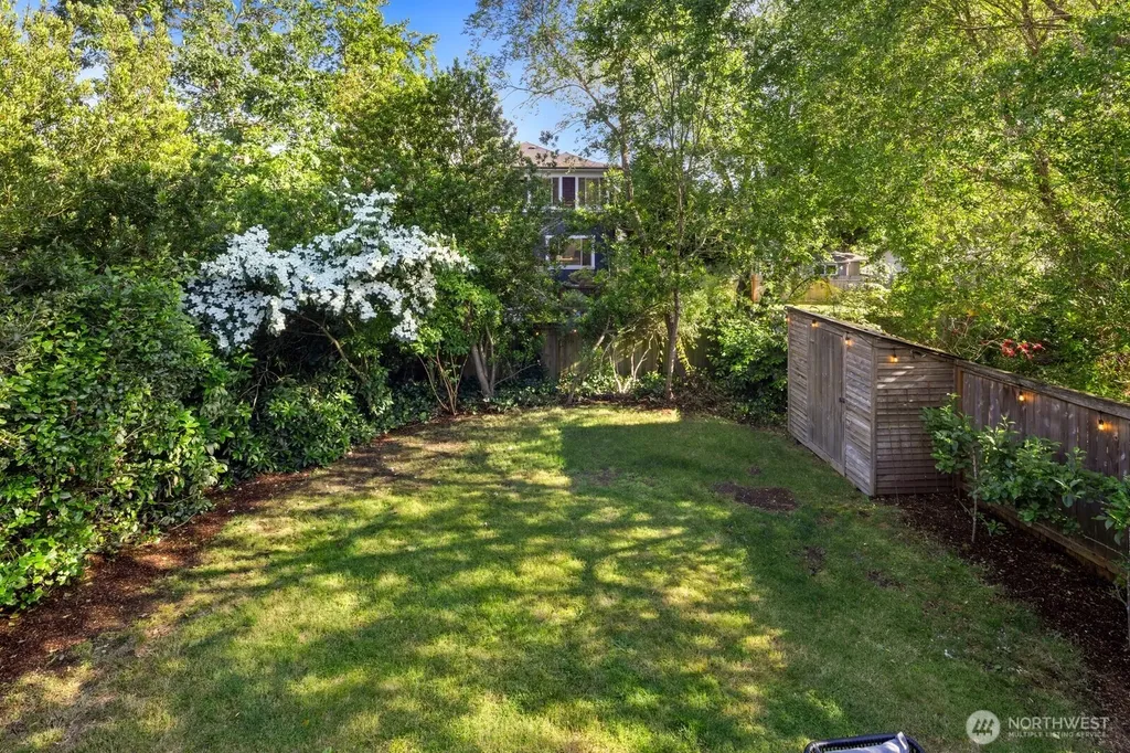 4015 NE 58th Street Seattle WA 98105