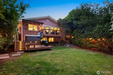 4015 NE 58th Street Seattle WA 98105