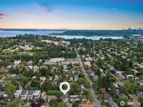 4015 NE 58th Street Seattle WA 98105