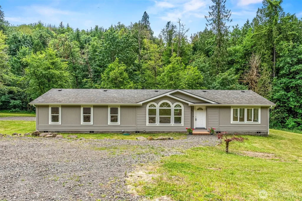 221 Parker Place Kelso WA 98611