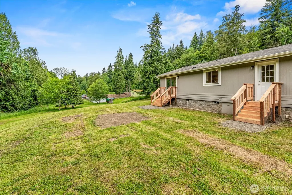 221 Parker Place Kelso WA 98611