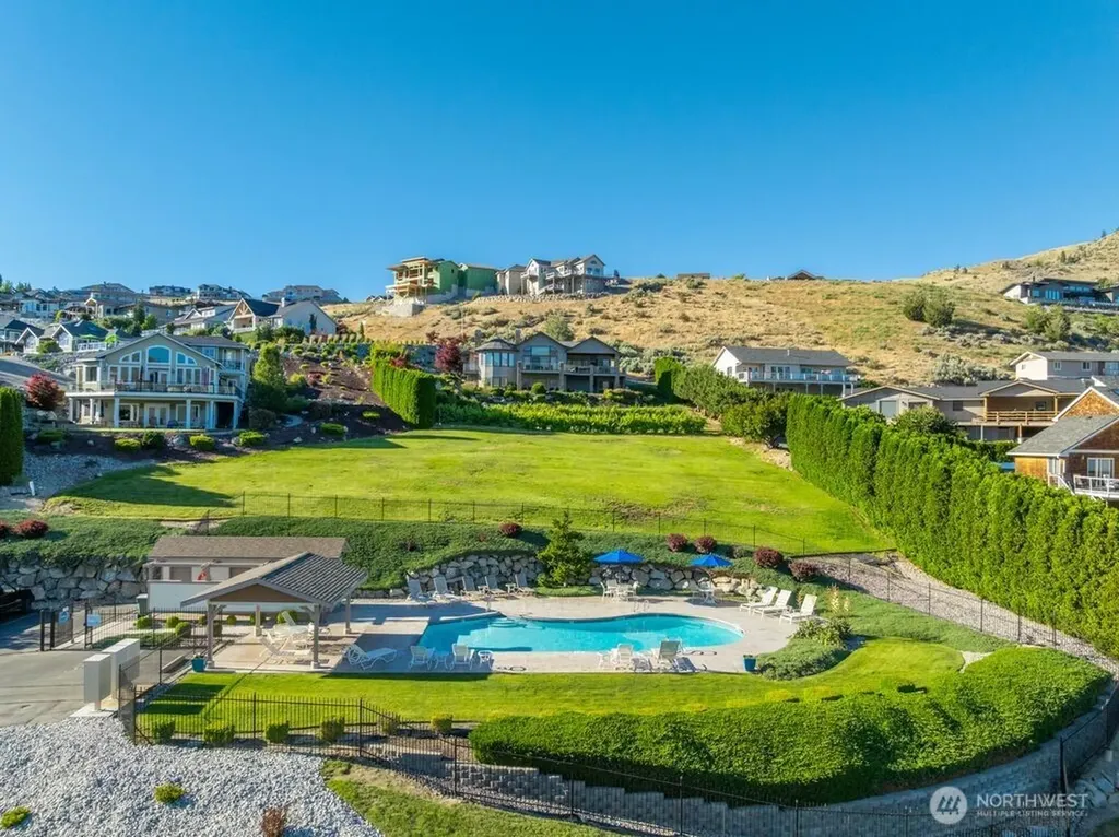 116 Apple Avenue Chelan WA 98816