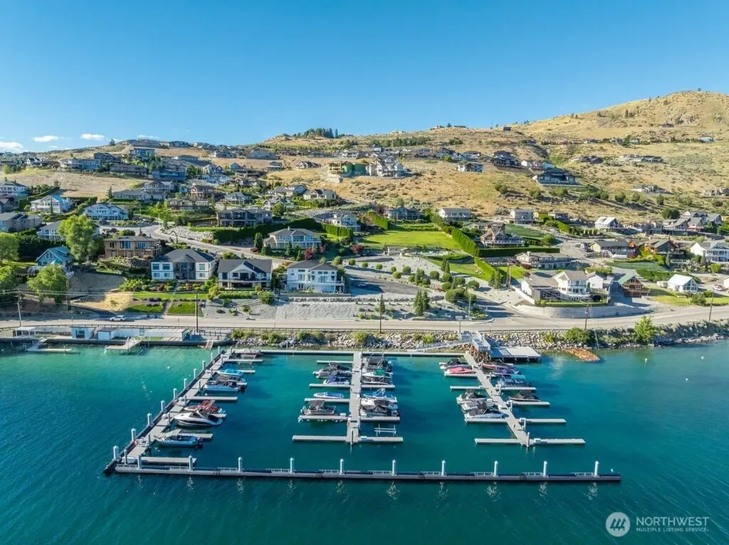116 Apple Avenue Chelan WA 98816