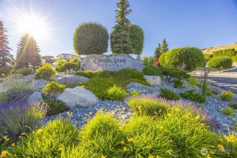 116 Apple Avenue Chelan WA 98816
