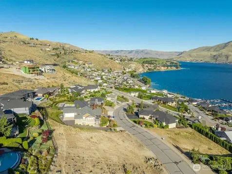 116 Apple Avenue Chelan WA 98816