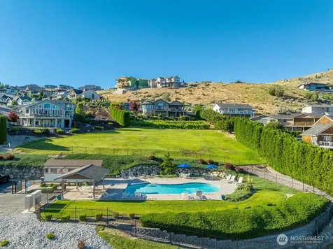 116 Apple Avenue Chelan WA 98816
