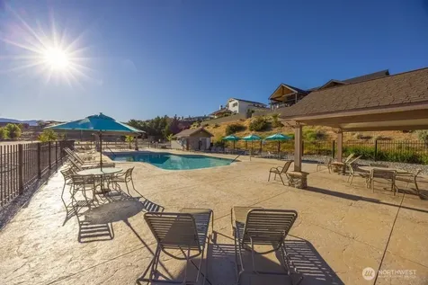 116 Apple Avenue Chelan WA 98816