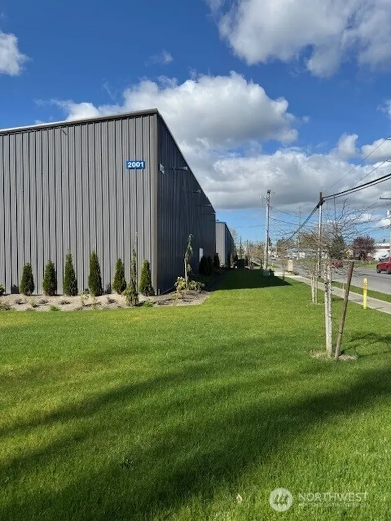 2001 Henson Road Mount Vernon WA 98273