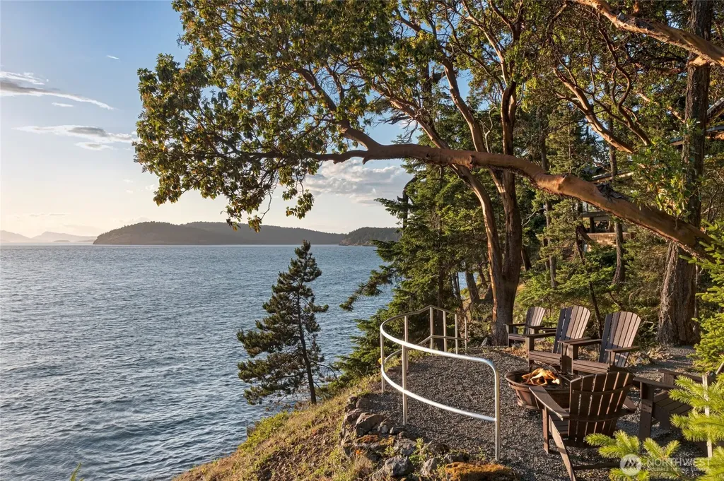 449 Madrona Drive Friday Harbor WA 98250