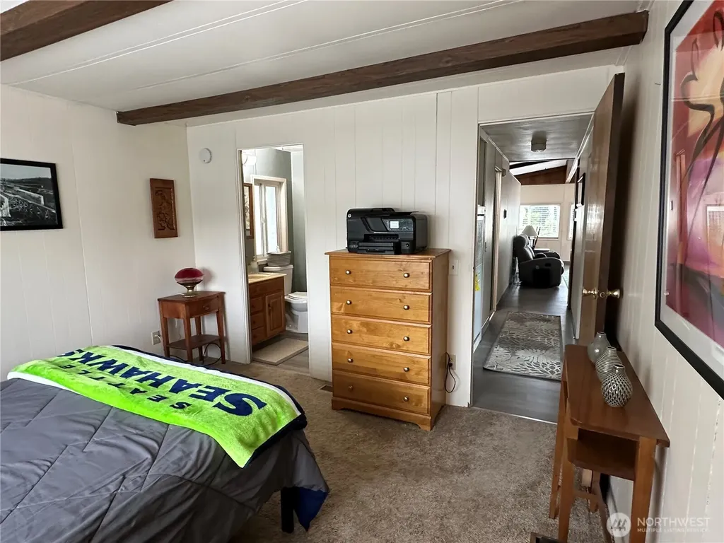 2302 R Street SE Auburn WA 98002