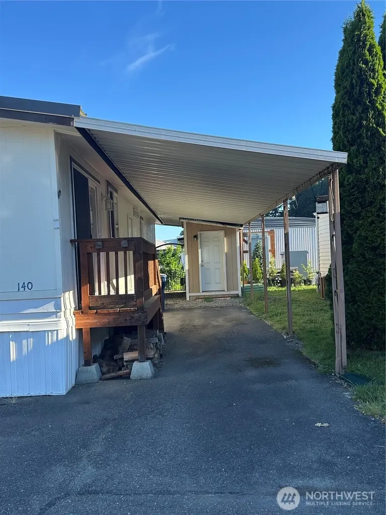 2302 R Street SE Auburn WA 98002