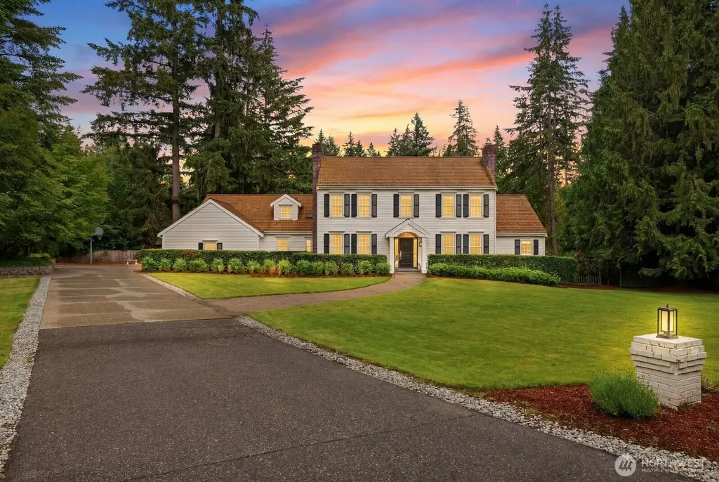 22615 NE 140th Way Woodinville WA 98077