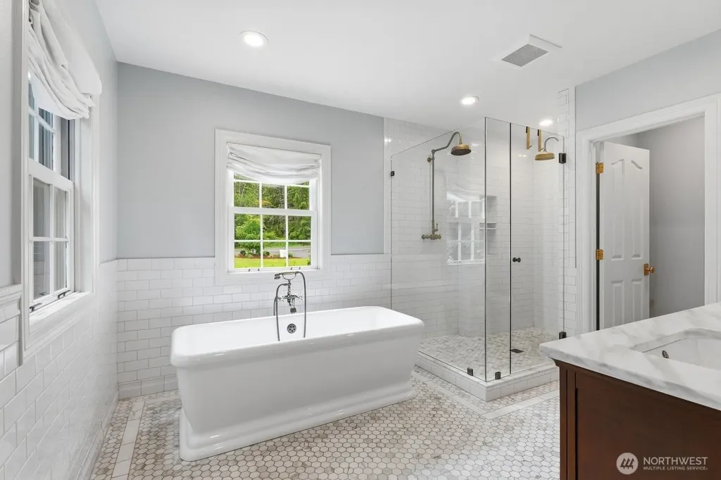 22615 NE 140th Way Woodinville WA 98077