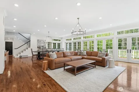 22615 NE 140th Way Woodinville WA 98077