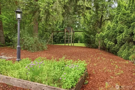 22615 NE 140th Way Woodinville WA 98077