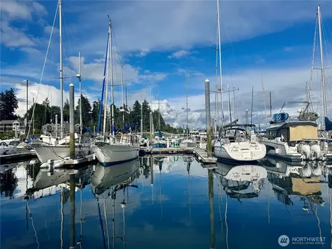 141 Parfitt Way SW Bainbridge Island WA 98110