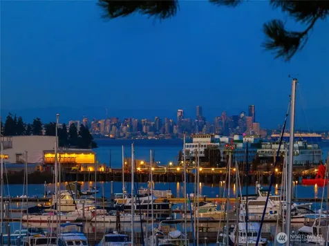 141 Parfitt Way SW Bainbridge Island WA 98110