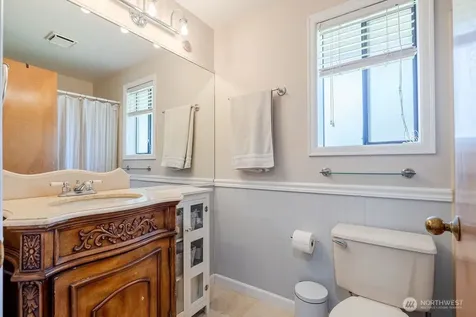 1507 227th Place NE Sammamish WA 98074