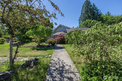 1507 227th Place NE Sammamish WA 98074