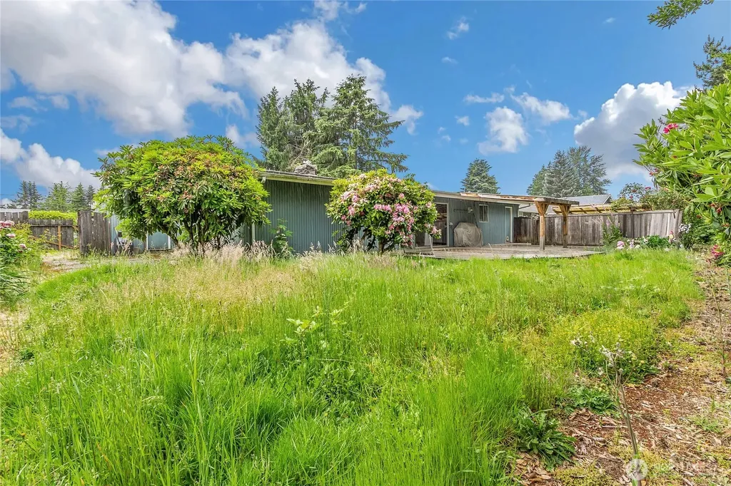 7109 106th Street E Puyallup WA 98373