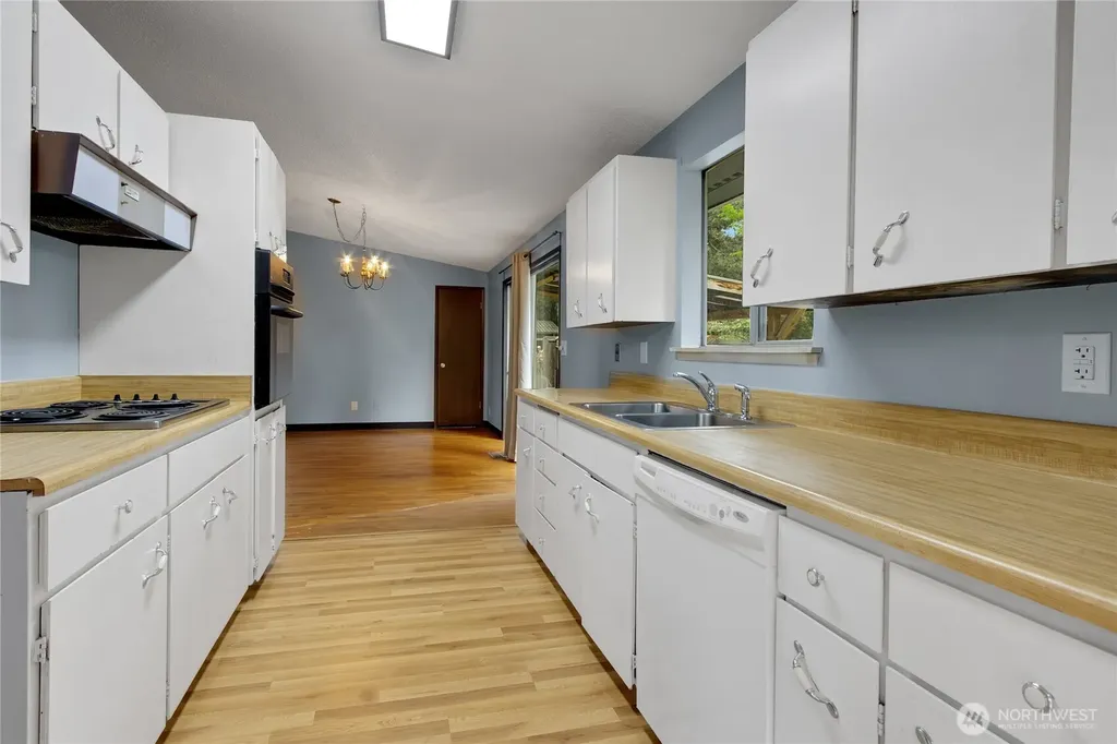 7109 106th Street E Puyallup WA 98373