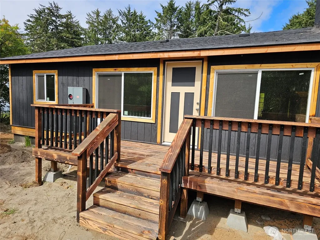 2231 Sr 105 Grayland WA 98547