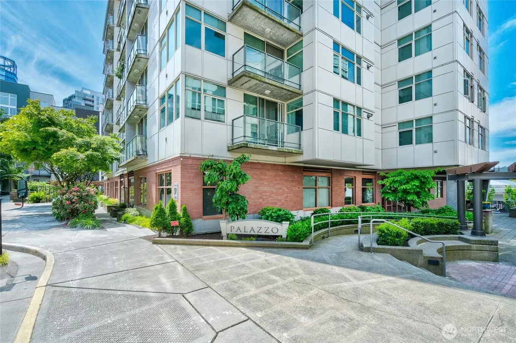 1100 106th Avenue NE Bellevue WA 98004