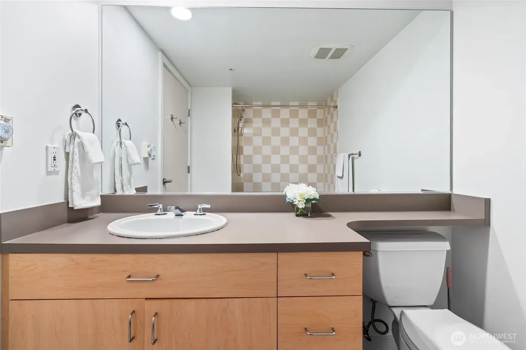1100 106th Avenue NE Bellevue WA 98004