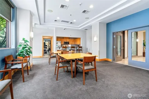 1100 106th Avenue NE Bellevue WA 98004